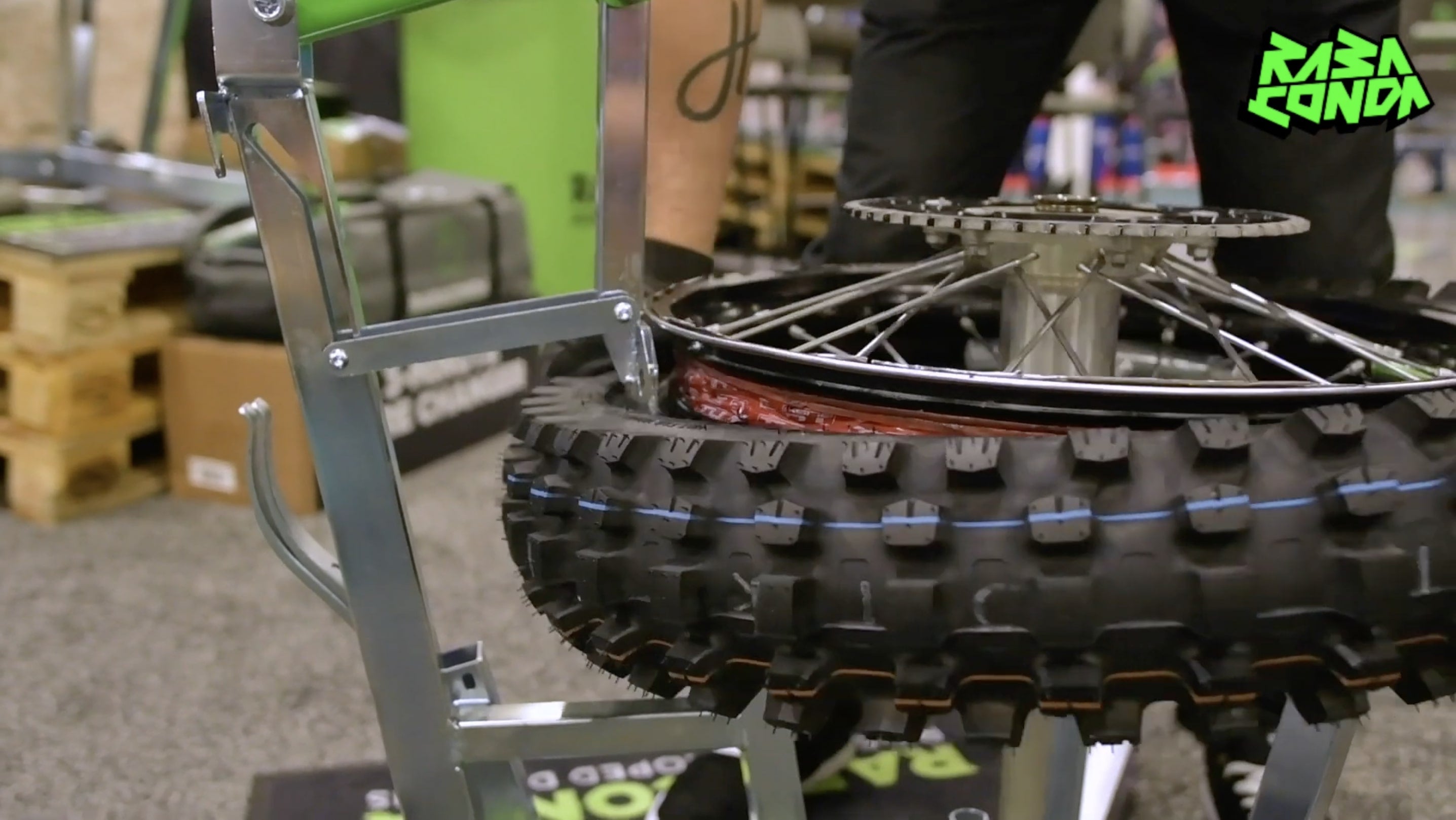 How_to_Change_a_Dirt_Bike_Tire_with_a_Tube_-_Rabaconda_Tutorial.jpg